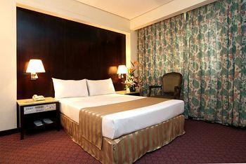 Royal Castle Hotel Taipei Exterior photo